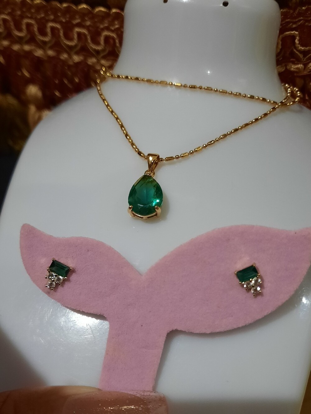 Emerald May Birthstone Pear Pendant  Sparkle Gold 18K Necklace Earrings Lot